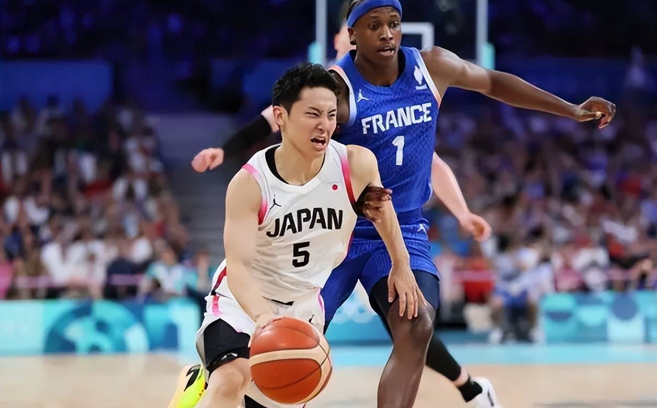 ​事业爱情双丰收！河村勇辉创奇迹，有望成为nba最矮亚洲首发控卫