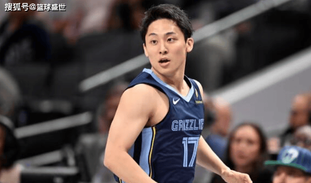 中日两大竞争！河村连上NBA官媒，中国小将上场时间挣扎！