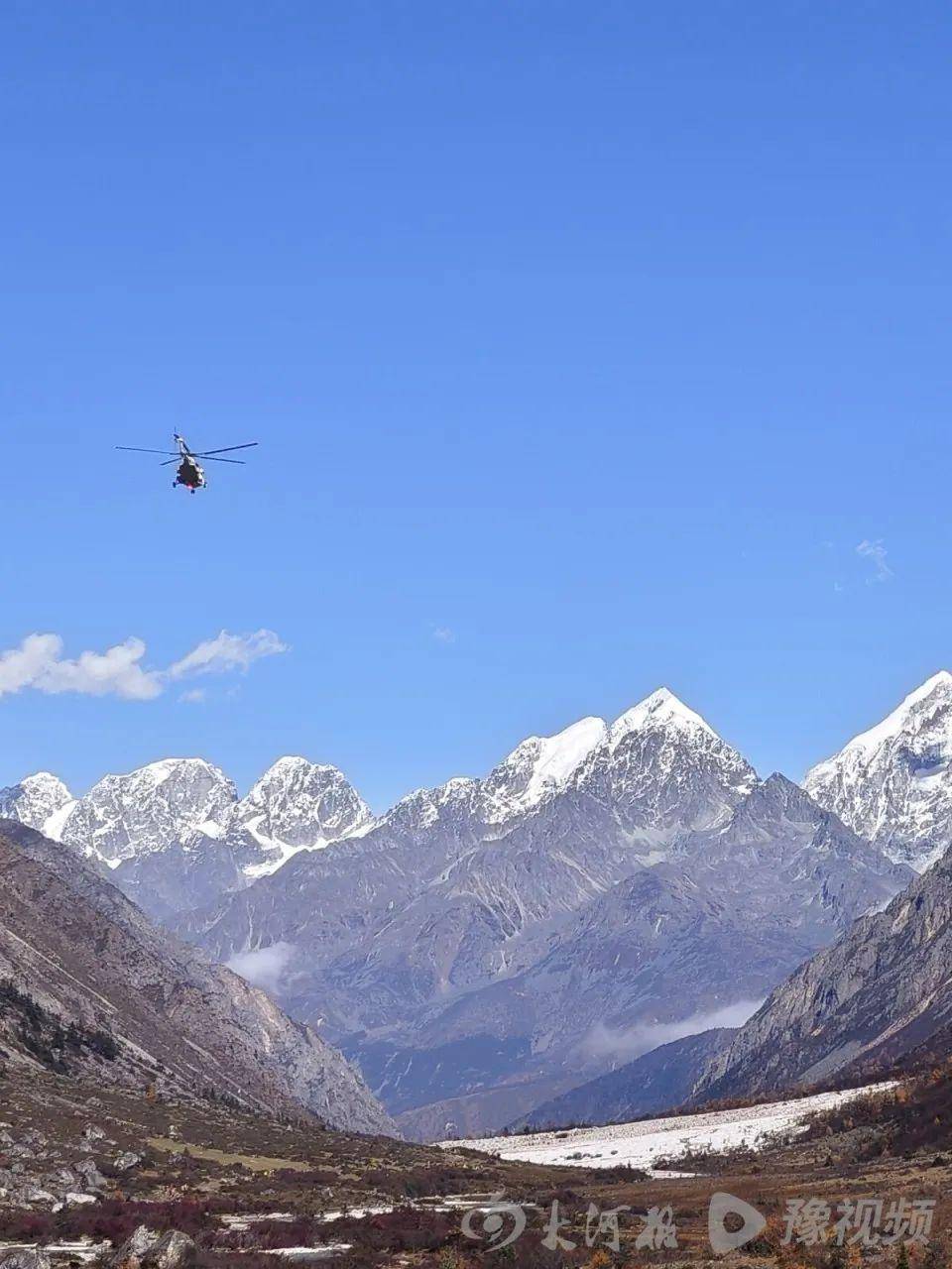 康定冰海子登山失联游客确认遇难，遗体被马驮下山，当地：或违规进山