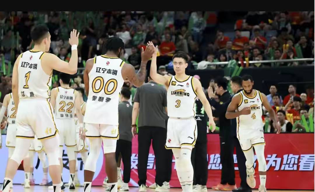 CBA辽宁男篮做出大调整！杨鸣召开紧急会议，广厦队不要高兴太早