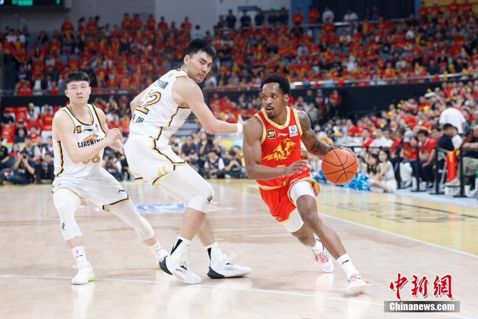 CBA季后赛：浙江方兴渡胜辽宁本钢
